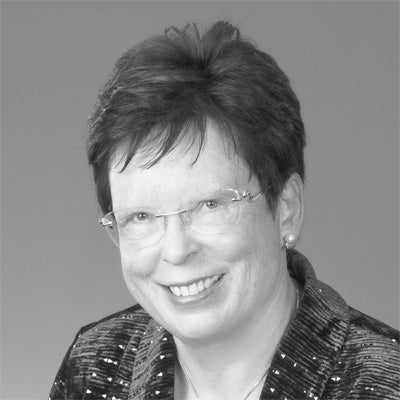 Porträtfoto Prof. Dr. Walburga Litschauer (Foto: Brigitte Rumpf Fotoatelier TOLLINGER)